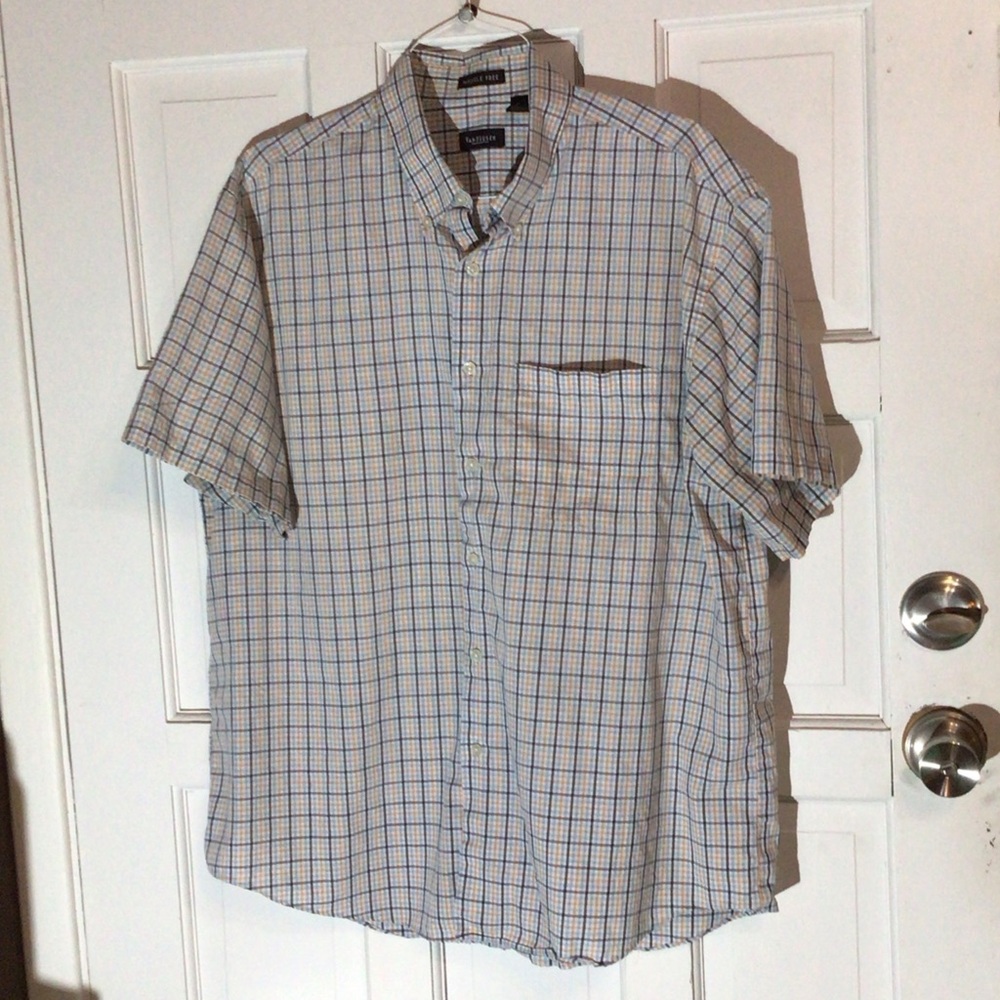 Van Heusen Men's Blue and White Checkered Shirt